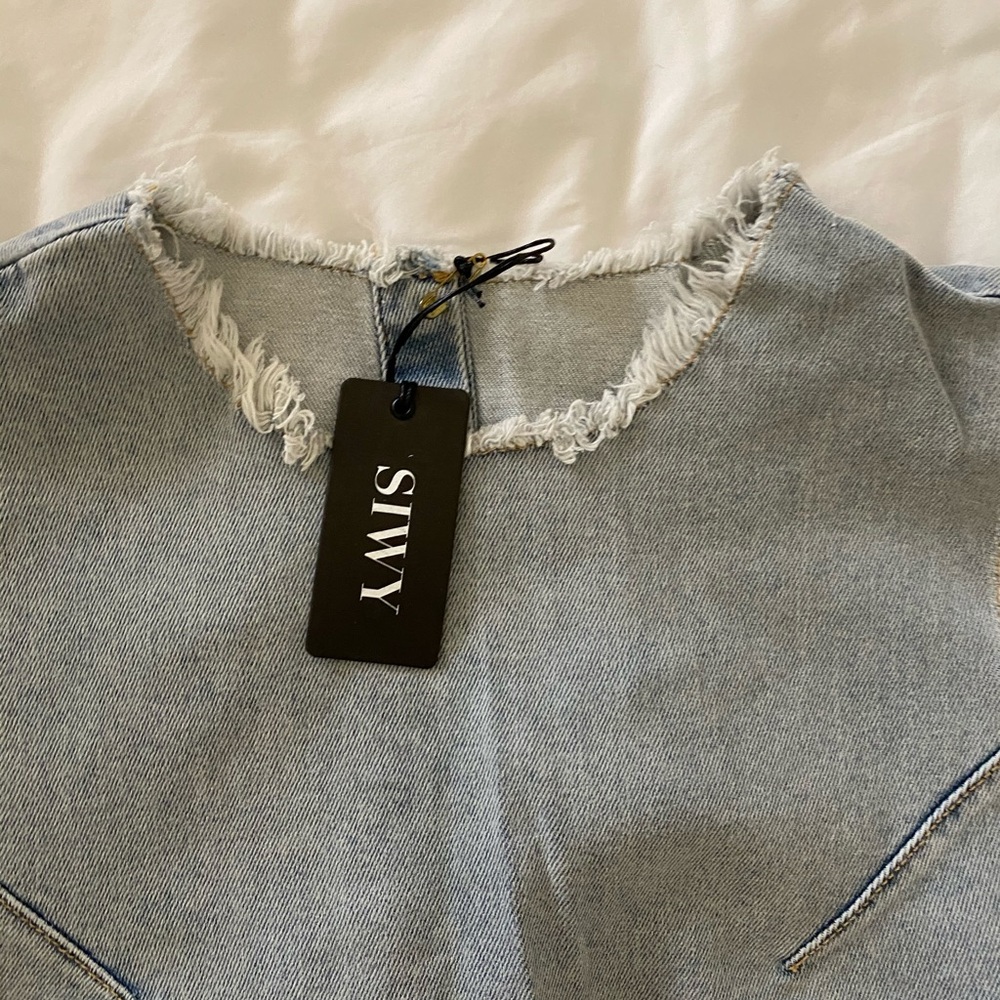 Siwy Pam Crop Tank in light denim wash - Picture 3 of 4